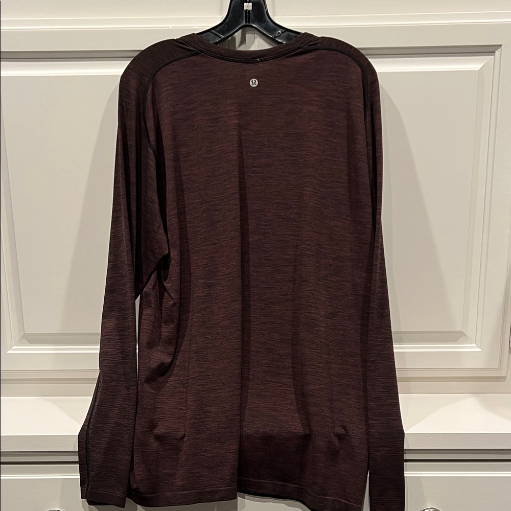 Lululemon Athletica Heathered Burgundy Long Sleeve - Picture 4 of 4